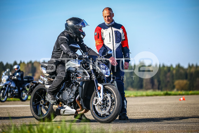 0047-260418_NOE-017_47 | Deine Full-Service-Agentur für ✔️Videoproduktionen und ✔️Motorsportfotografie Jetzt Angebot anfragen!