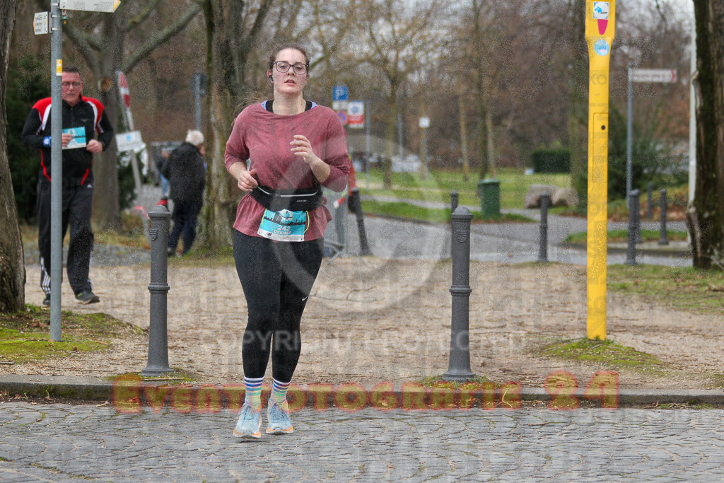 231231_1209_EV4_2162 | Sportfotografie im Rhein-Sieg Kreis, Köln, Bonn, NRW, Rheinland Pfalz, Hessen, etc. Unser Tätigkeitsfeld umfasst den Laufsport vom Volkslauf über den Marathon, Duathlon, Triathon bis zum Ultralauf wie Kölnpfad Ultra oder Schindertrail.