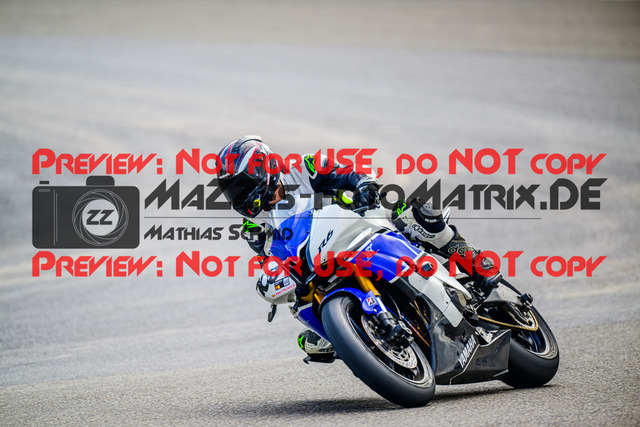 MaZZes_FotoMatrix_240910_6007705_4225 | WEISS