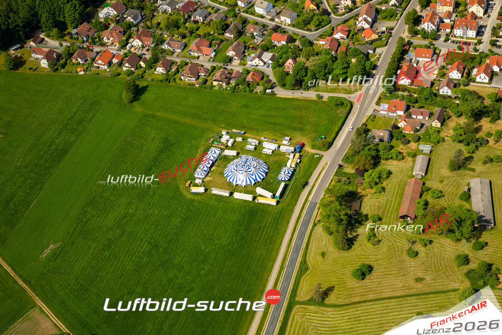 Das Luftbild zeigt  Pyrbaum - Die Luftaufnahme wurde 2023 vom UL-Flugzeug aus erstellt ( keine Drohne ) - Hochauflösende Luftaufnahme - Für grossformatige Ausdrucke geeignet. Die Geschenkidee !Mit Lizenz und Bildrechte bestellbar