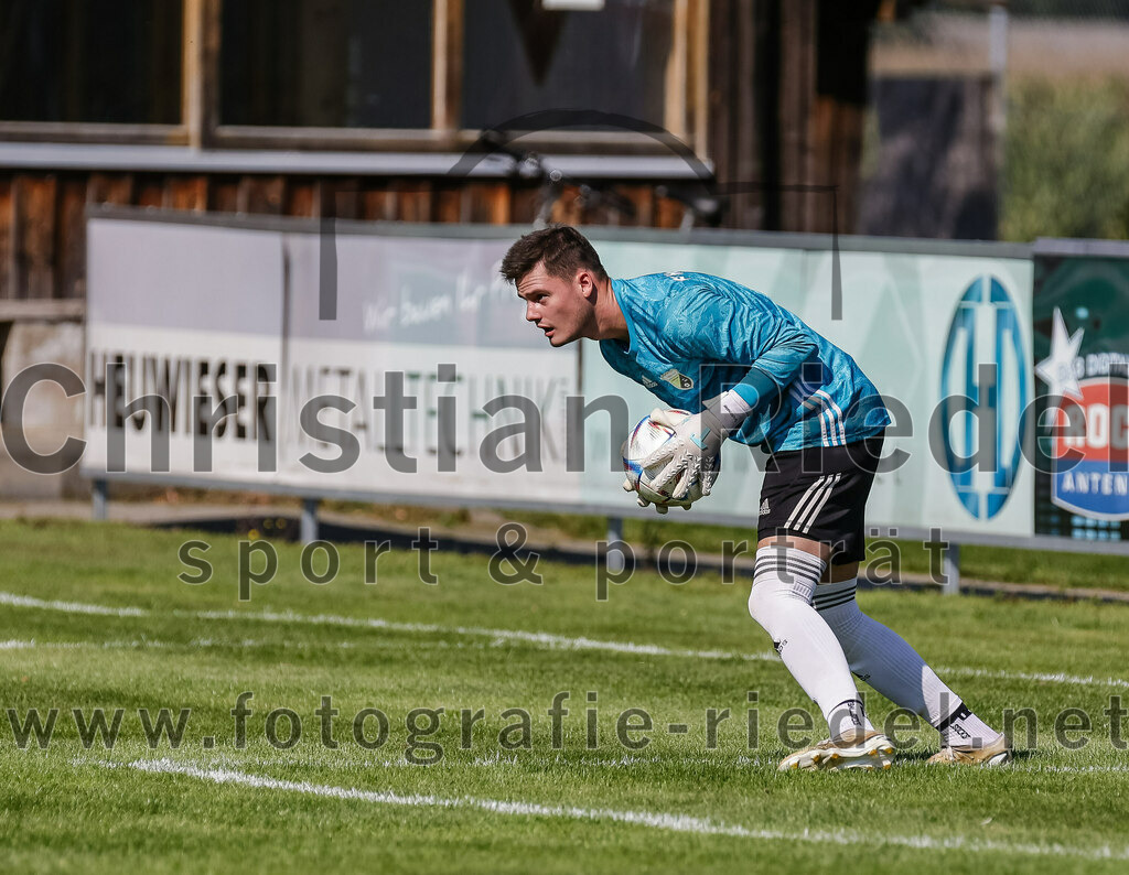 2023-09-10_019_TuS_Oberding_gegen_FC_Hohenpolding | Oberding, Deutschland, 10.09.2023:
Fußball, Kreisklasse 2023 / 2024, 6. Spieltag, TuS Oberding gegen FC Hohenpolding, Endergebnis: 1:1

Foto: Christian Riedel / fotografie-riedel.net