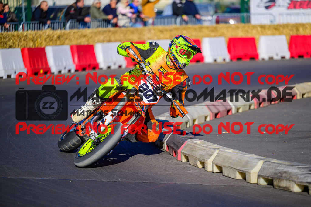 MaZZes_Fotomatrix_20241005_6021986_2138 | SENIOR