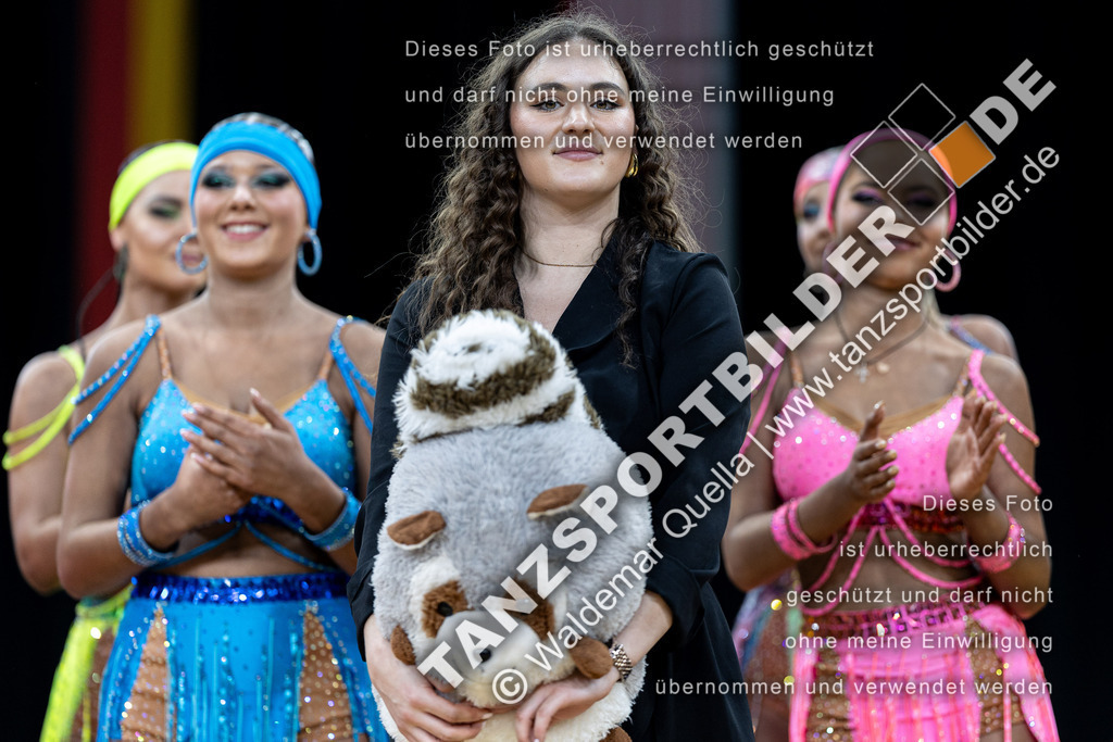 20240310-01901 | Hier finden Sie Tanz Bilder vom Latein und Standard Formationen tanzen. Sportbilder vom Tanzsport. Schöne Fotos und von Weltmeisterschaft, Europameisterschaft, Bundesliga, Regionalliga, Oberliga und Landesliga sowie von GOC Stuttgart, DanceComp, WM Bremen