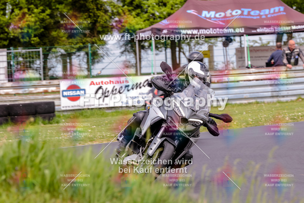 MotoTeamVBK-20860 | Hier findet Ihr Bilder von Touristenfahrten auf der Nürburgring Nordschleife oder von anderen Veranstaltungen die ich besucht habe. Viel Spass beim Durch Schauen 