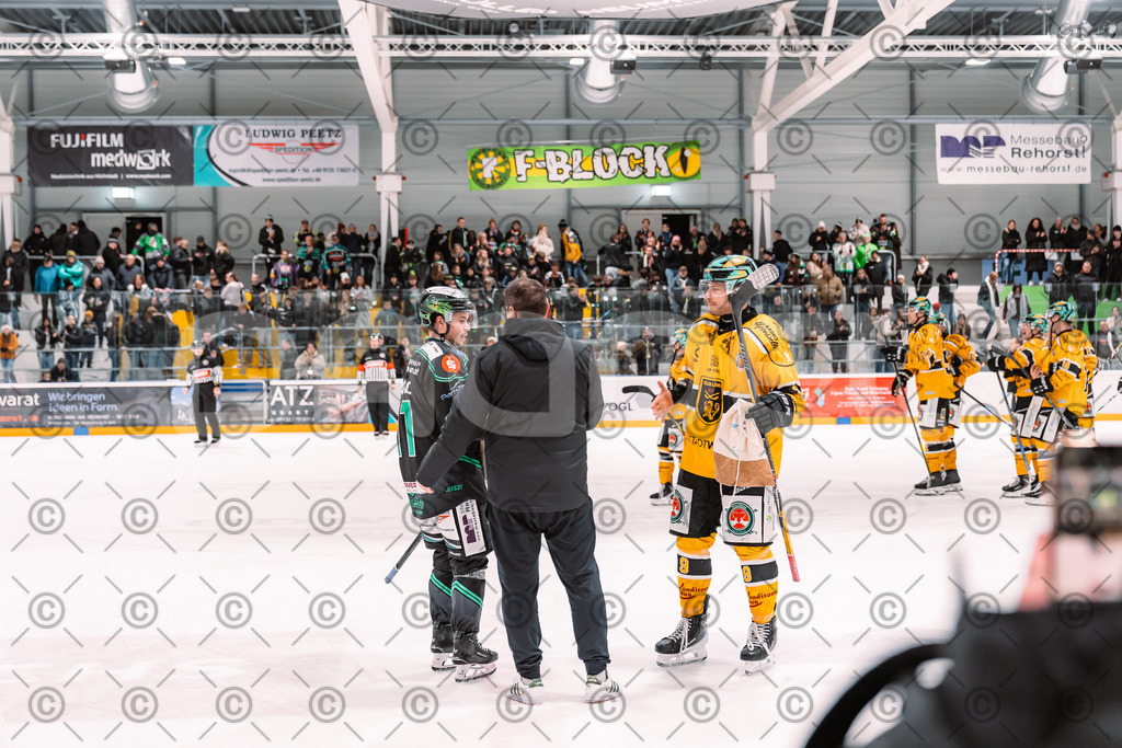 Alligators_vs_Toelz_18_11_2025-82 | Höchstadt Alligators Fotogalerie: Eishockey-Action aus Franken. Professionelle Spielfotos, Portraits & Stadionbilder zum Download. Jetzt entdecken! - Realisiert mit Pictrs.com