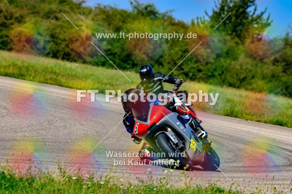 008-3657 | Hier findet Ihr Bilder von Touristenfahrten auf der Nürburgring Nordschleife oder von anderen Veranstaltungen die ich besucht habe. Viel Spass beim Durch Schauen 