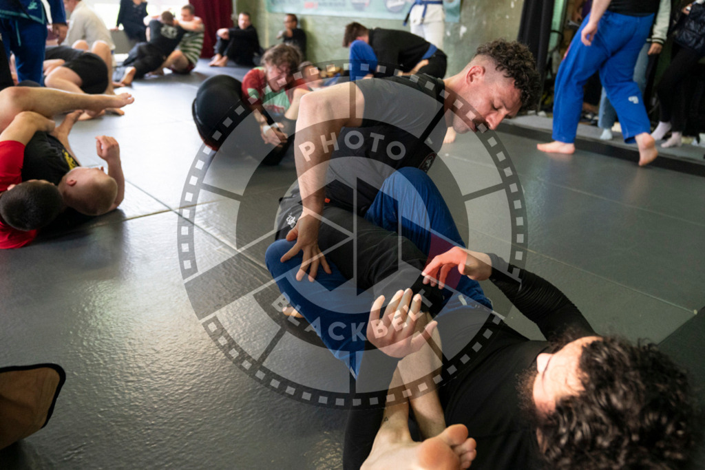 20240413PBB7139 | Fighters compete during the Grapplethon 24hours of rolling for a reason in Hamburg, Germany, on April 13, 2024.