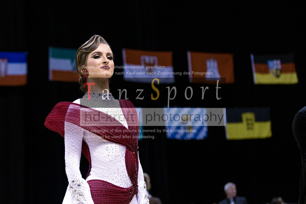 20241102_DM_HGR_Std_16347 | Tanzsportbilder, Standardtanz, Lateintanz, WDSF, DTV, LTVB, dancecomp, goc, hessen tanzt, blaues band der spree, walzer, tango, wiener walzer, slowfox, quickstepp, samba, rumba, cha-cha-cha, paso doble. jive, hd-kroft photography, turniertanzsport