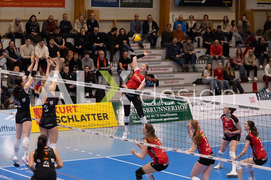 Volleyball I Frauen I Saison 2025-2026 I Volleyball NLA | Women I Round 16 I VC Kanti Schaffhausen - Viteos NUC I 31.01.2026 | 9 Jordan Lockwood (USA) (VC Kanti Schaffhausen) – Diagonal - Realisiert mit Pictrs.com