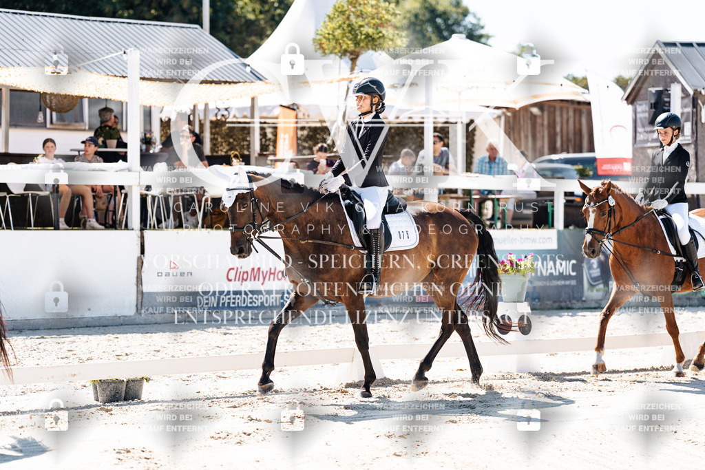 CK902256 | Turnierfotografie Pferdefotografie Trier Rheinland-Pfalz Pferdesport Reitsport Tierfotografie Sportfotografie Pferdevideo Pferdevideografie Equestrianvideography equestrianphotography  - Realisiert mit Pictrs.com