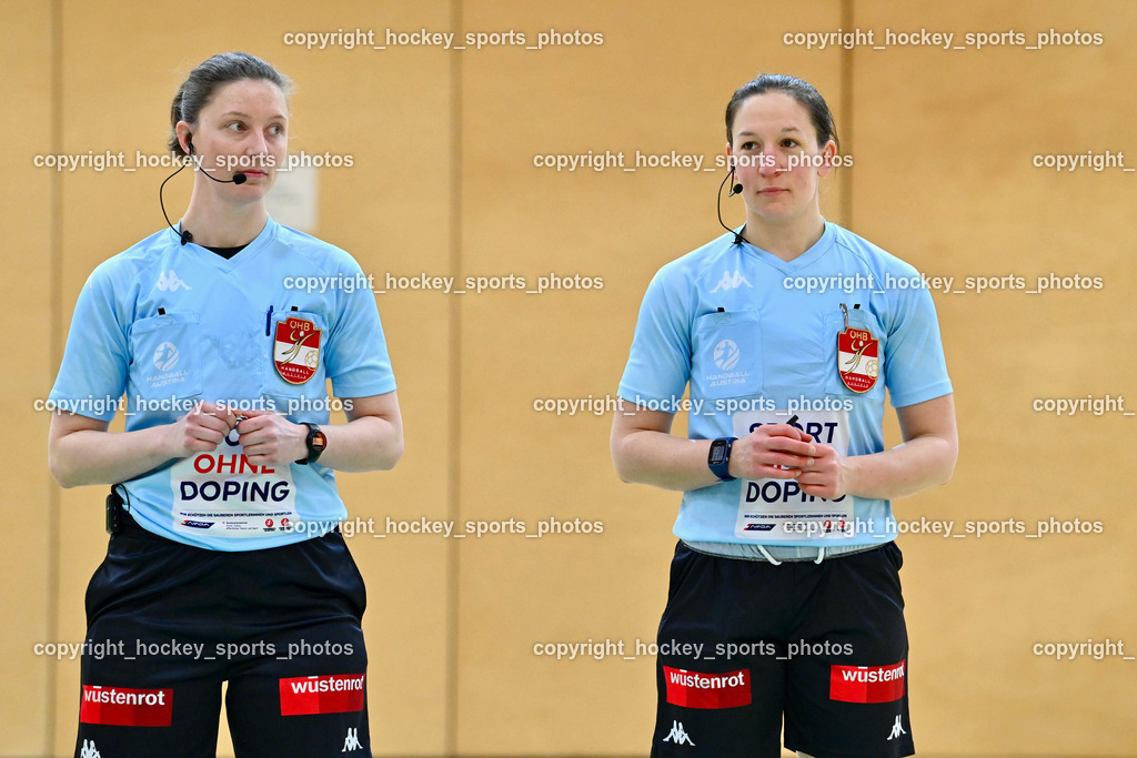 SC Ferlach Damen vs. HIB Graz 18.2.2023 | LAUTER Kathrin, WIESAUER Anna, Referees