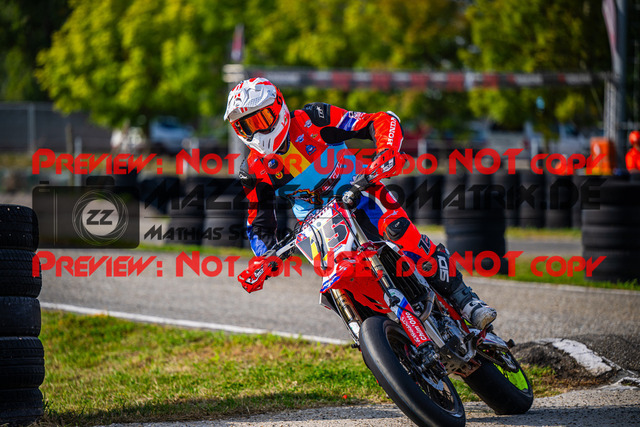 MaZZes_Fotomatrix_231014_1718 | S1