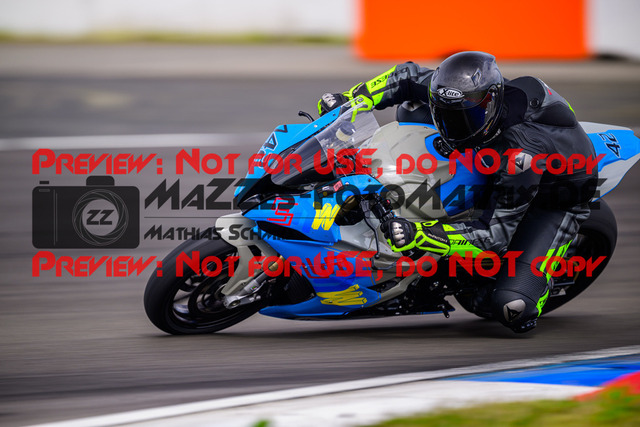 MaZZes_Fotomatrix_20250421_6021986_5729 | ROT