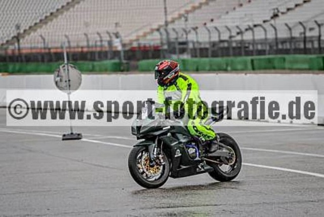 spof7177 | Professionelle Fotos von Sportveranstaltungen, aber auch Hochzeiten und anderen Events. - Realisiert mit Pictrs.com