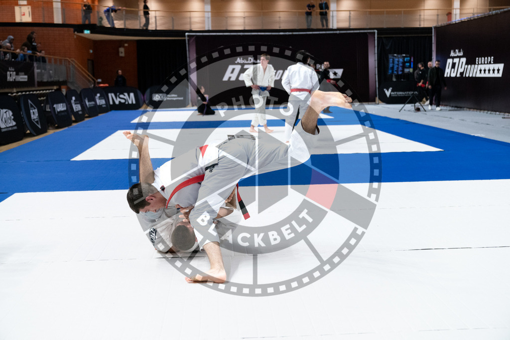 20241012PBB3142 | Athletes compete during the AJP Tour Europe Continental Jiu-Jitsu Youth Championship on October 12, 2024, in Almere near Amsterdam, Netherlands. © Chiara Dazi / photoblackbelt