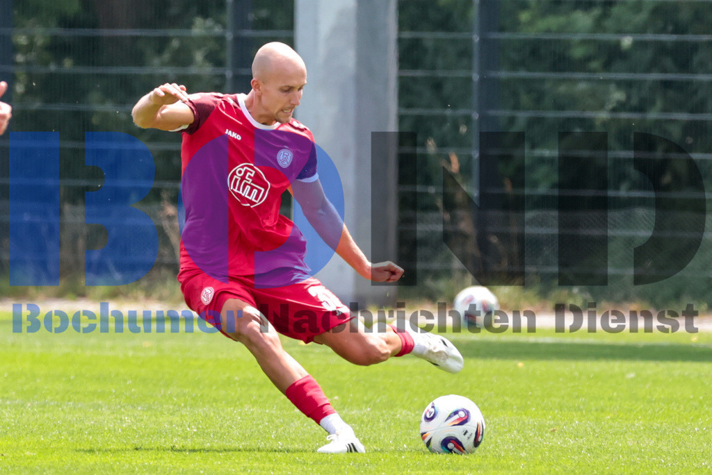 SES_ESSFKO20250712-48 | bond - Realisiert mit Pictrs.com