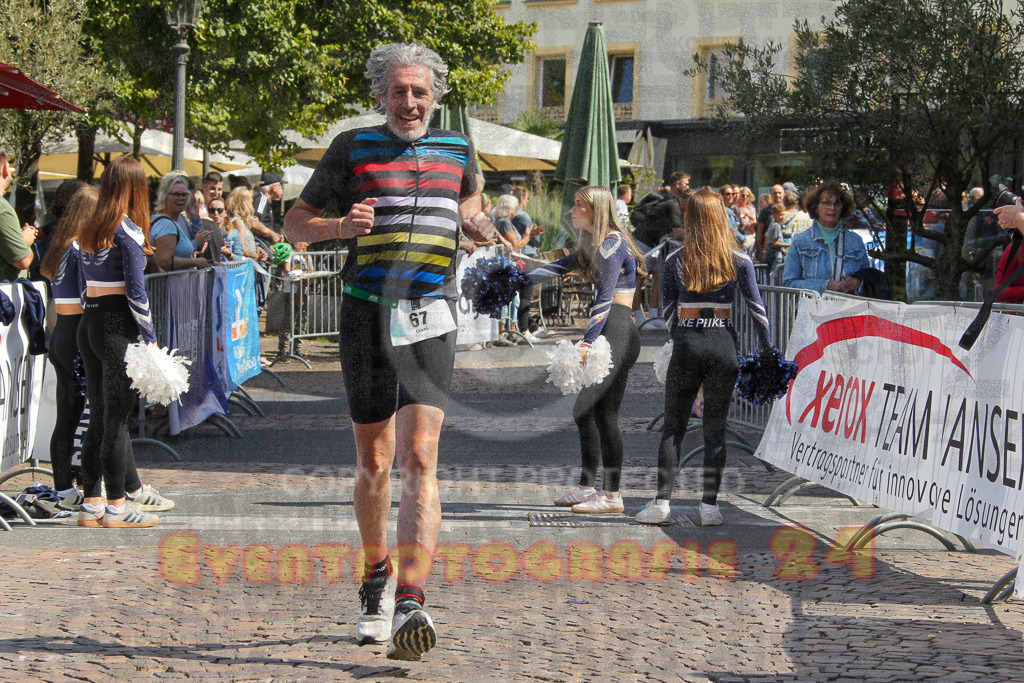 250824_1238_EV4_9337 | Sportfotografie im Rhein-Sieg Kreis, Köln, Bonn, NRW, Rheinland Pfalz, Hessen, etc. Unser Tätigkeitsfeld umfasst den Laufsport vom Volkslauf über den Marathon, Duathlon, Triathon bis zum Ultralauf wie Kölnpfad Ultra oder Schindertrail.
