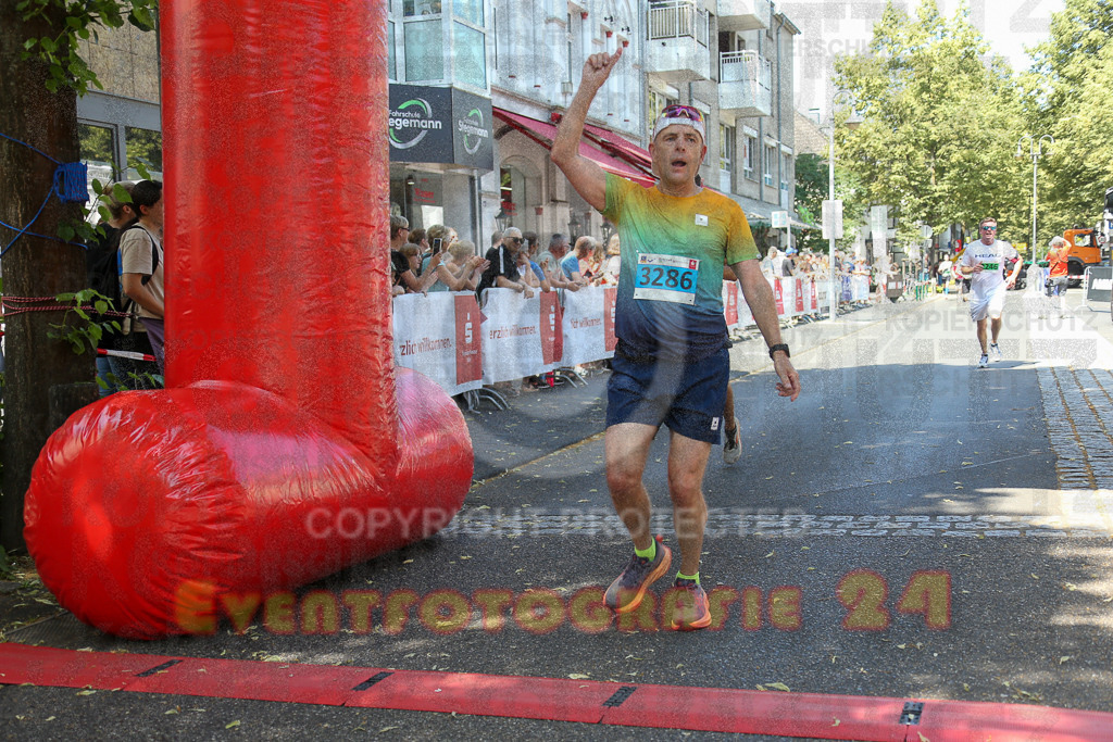 250621_1153_EX1_4244 | Sportfotografie im Rhein-Sieg Kreis, Köln, Bonn, NRW, Rheinland Pfalz, Hessen, etc. Unser Tätigkeitsfeld umfasst den Laufsport vom Volkslauf über den Marathon, Duathlon, Triathon bis zum Ultralauf wie Kölnpfad Ultra oder Schindertrail.
