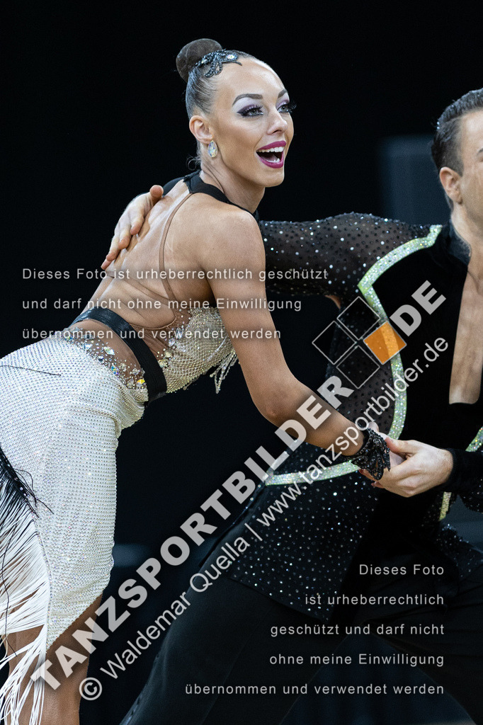 20230226-12444 | Hier finden Sie Tanz Bilder vom Latein und Standard Formationen tanzen. Sportbilder vom Tanzsport. Schöne Fotos und von Weltmeisterschaft, Europameisterschaft, Bundesliga, Regionalliga, Oberliga und Landesliga sowie von GOC Stuttgart, DanceComp, WM Bremen