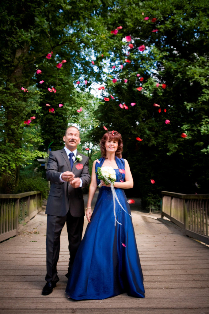 top-top.de Hochzeiten226 | Foto, Video, Fotografie, Videografie, Fotobox, DJ, Discjockey, Musik, Musikbox, Veranstaltung, Photobooth, Amazon, Ebay, Buchtipp, Bestseller, Autor, Verlag, Buch, Wesel, Hamminkeln, NRW, Dinslaken, Rees, Drohne, Hochzeit, Party, Fotobox, Wesel, Fotograf