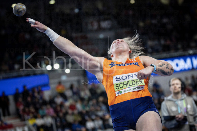 World Athletics Indoor Championships Kujawy Pomorze 26, 20.03.2026 | TORUN, POLAND - MARCH 20:  Jessica SCHILDER (NED) competes in the women's shot put during the World Athletics Indoor Championships Kujawy Pomorze 26 on day 1 / session 2 at Kujawsko-Pomorska Arena Torun on March 20, 2026 in Torun, Poland. 