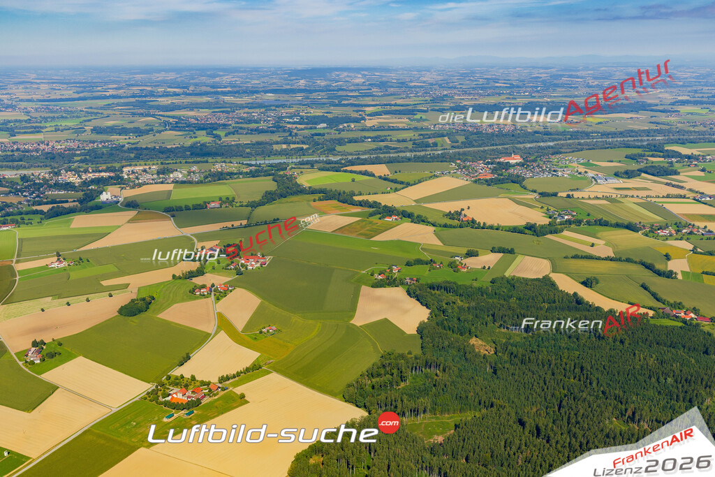 Schrägluftbild  Schalchham  Mörschwang - Das Luftbild wurde 2025 vom UL-Flugzeug heraus erstellt ( keine Drohne ) - Hochauflösende Luftaufnahme -Nicht vergleichbar mit Google Maps oder Satelittenbilder- Die Geschenkidee !Mit Lizenz und Bildrechte bestellbar