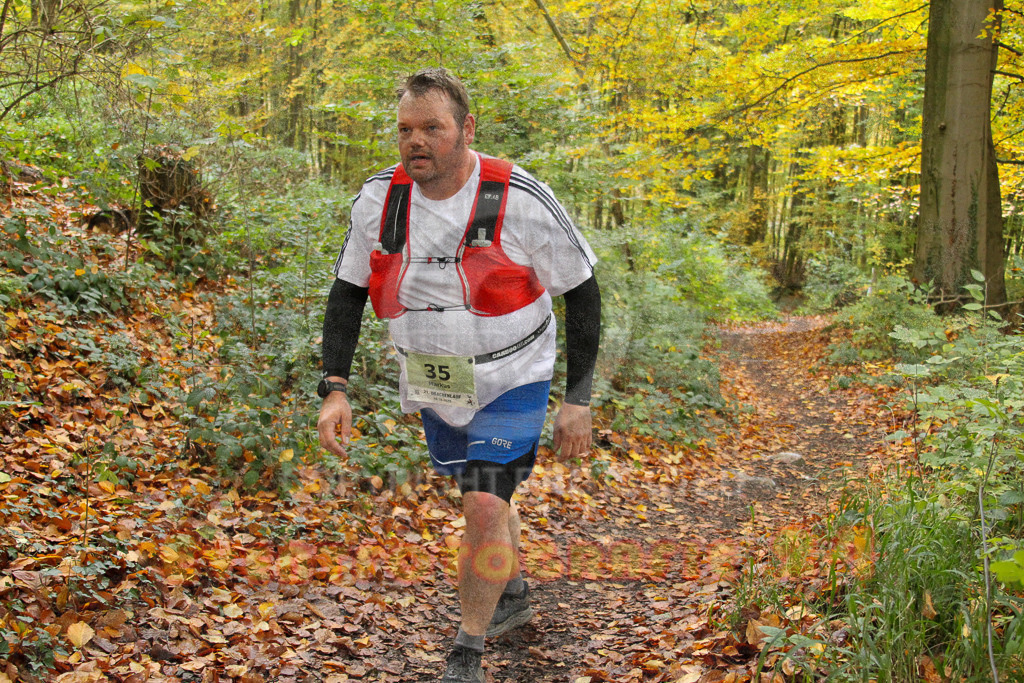 251026_1347_EV4_7049 | Sportfotografie im Rhein-Sieg Kreis, Köln, Bonn, NRW, Rheinland Pfalz, Hessen, etc. Unser Tätigkeitsfeld umfasst den Laufsport vom Volkslauf über den Marathon, Duathlon, Triathon bis zum Ultralauf wie Kölnpfad Ultra oder Schindertrail.