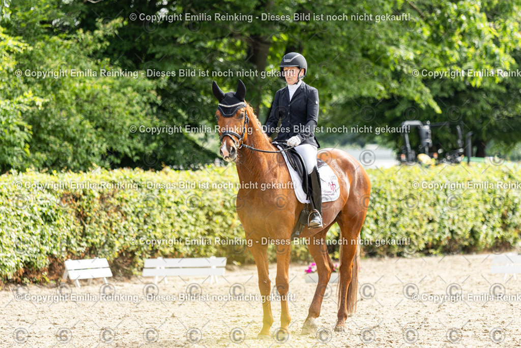 CL5A5526 | Emilia Reinking Fotografie - Realisiert mit Pictrs.com