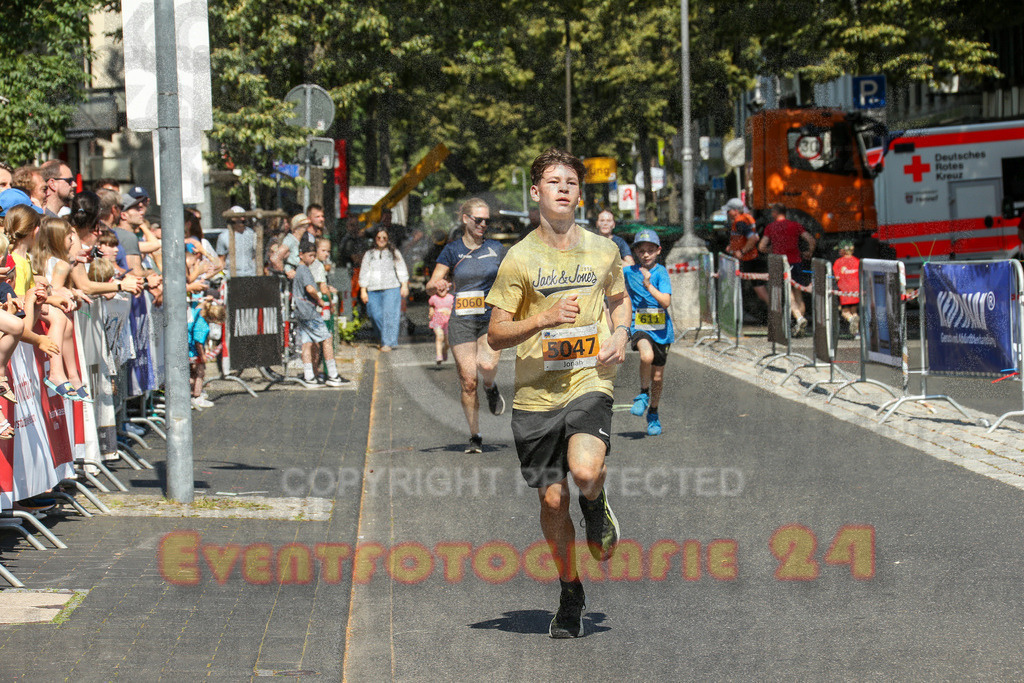 250621_1048_EX1_2629 | Sportfotografie im Rhein-Sieg Kreis, Köln, Bonn, NRW, Rheinland Pfalz, Hessen, etc. Unser Tätigkeitsfeld umfasst den Laufsport vom Volkslauf über den Marathon, Duathlon, Triathon bis zum Ultralauf wie Kölnpfad Ultra oder Schindertrail.