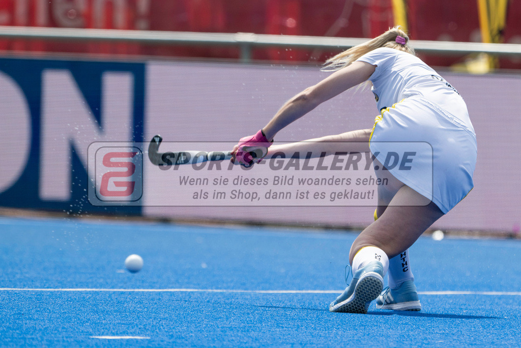 Final4_20250531-1151-Z09_2288 | Krefeld, Deutschland, 31.05.2025:  Feldhockey Final4 2025 – „Deutsche Feldhockey-Meisterschaften 2025“ im Gerd-Wellen-Hockeyanlage am 31.05.2025 in Krefeld, Deutschland. (Foto von Kramhöller/Fehrmann/Kaste)Krefeld, Germany, 31.05.2025: Feldhockey Final4 2025 – „Deutsche Feldhockey-Meisterschaften 2025“ in Gerd-Wellen-Hockeyanlage at 31.05.2025 in Krefeld, Deutschland. (Foto from Kramhöller/Fehrmann/Kaste)
