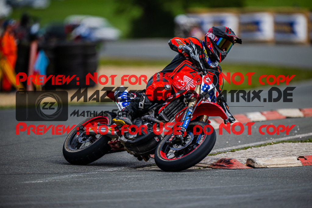 MaZZes_FotoMatrix_220904_0717 | S3