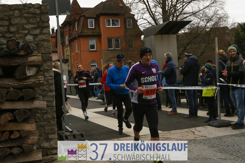 VR Bank Hauptlauf 10000m | 3 Koenigslauf 2023 - Realisiert mit Pictrs.com
