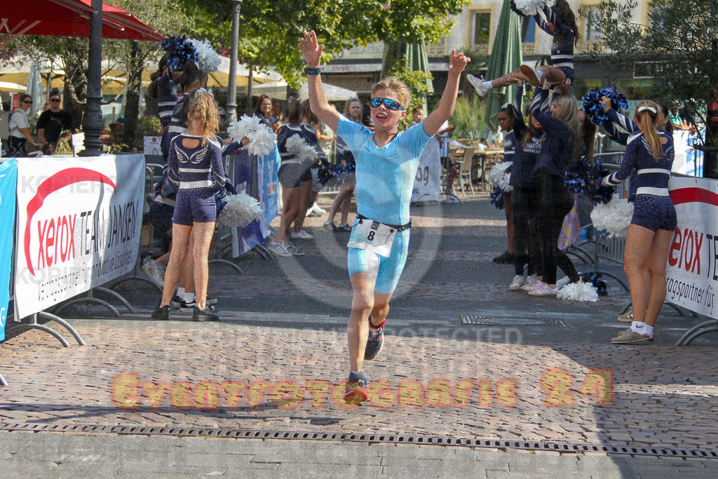 250824_1140_EV4_8998 | Sportfotografie im Rhein-Sieg Kreis, Köln, Bonn, NRW, Rheinland Pfalz, Hessen, etc. Unser Tätigkeitsfeld umfasst den Laufsport vom Volkslauf über den Marathon, Duathlon, Triathon bis zum Ultralauf wie Kölnpfad Ultra oder Schindertrail.