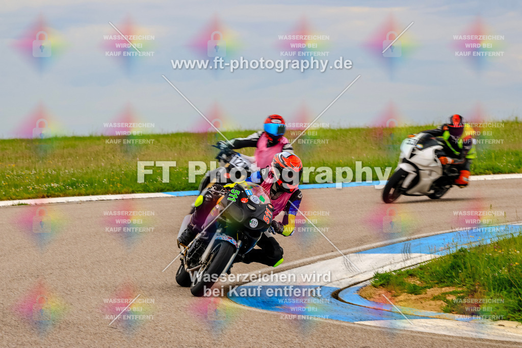 MotoTeam-2323 | Hier findet Ihr Bilder von Touristenfahrten auf der Nürburgring Nordschleife oder von anderen Veranstaltungen die ich besucht habe. Viel Spass beim Durch Schauen 