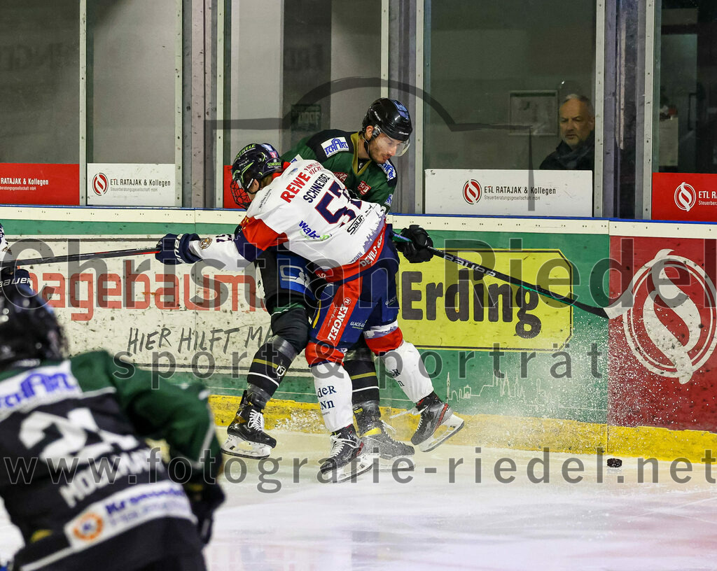 2023-02-19_010_TSV_Erding_gegen_VfE_Ulm-Neu-Ulm | Erding, Deutschland, 19.02.2023:
Eishockey, Bayernliga Meisterrunde Gruppe B 2022 / 2023, 5. Spieltag, TSV Erding gegen VfE Ulm/Neu-Ulm, Endergebnis: 

Bastian Cramer (Erding Gladiators, #34), Joona Schneider (VfE Ulm/Neu-Ulm e. V., #57)

Foto: Christian Riedel / fotografie-riedel.net