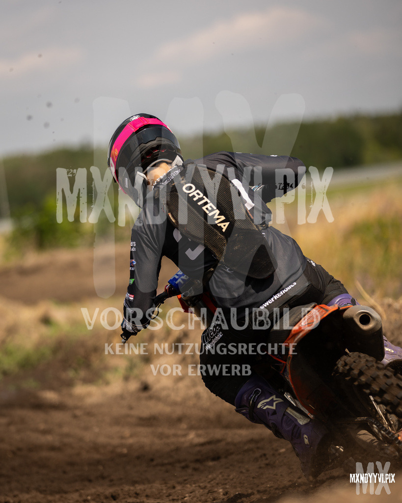 866A1451 | mxndyyvipix
