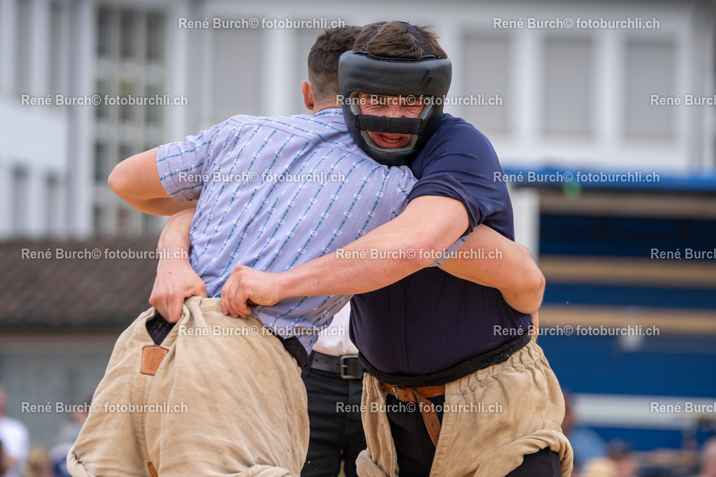 BUR03376 | René Burch leidenschaftlicher Fotograf aus Kerns in Obwalden.  Hier finden sie Sport, Landschaft und Natur Fotografie.
 - Realisiert mit Pictrs.com