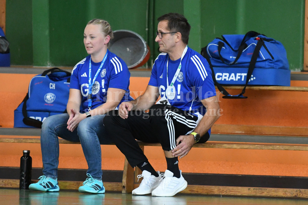SSG Metten Handball Nachwuchs | SSG Metten weibliche A-Jugend im Spiel gegen die  SG Lions Handball aus Tirol - Realisiert mit Pictrs.com