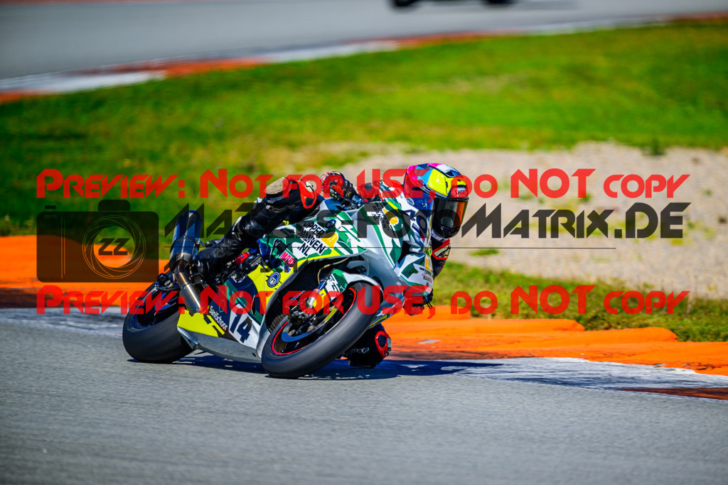 MaZZes_Fotomatrix_20260327_6007705_8332-2 | ROT