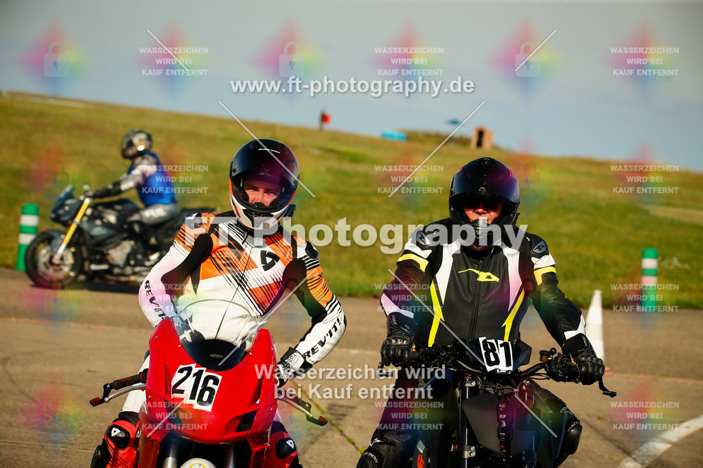 _MOT5753 | Hier findet Ihr Bilder von Touristenfahrten auf der Nürburgring Nordschleife oder von anderen Veranstaltungen die ich besucht habe. Viel Spass beim Durch Schauen 