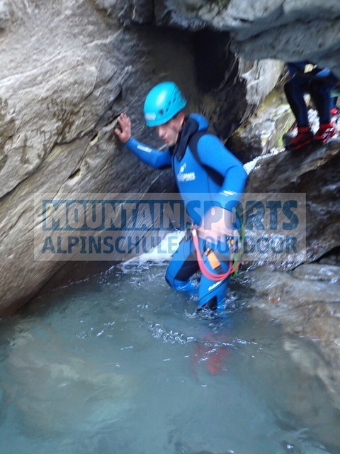 P9270024 | Bestelle die Bilder deines Berg- oder Wasser-Abenteuers mit Mountain Sports bequem von zu Hause aus direkt über unseren Online Fotoshop von pictrs.com. - Realisiert mit Pictrs.com