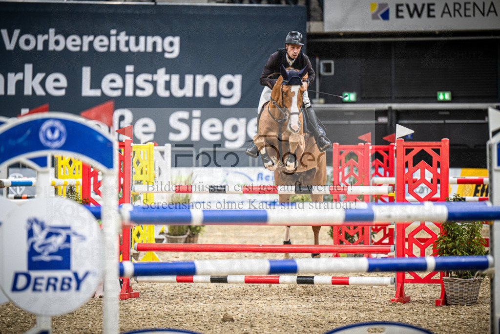 DOS_1090 | Entdecke hochwertige Reitturnierfotos von Foto Oger. Professionell, emotional und authentisch – jetzt Lieblingsmomente im Shop bestellen.Deutschlandweite Turnierfotografie. - Realisiert mit Pictrs.com