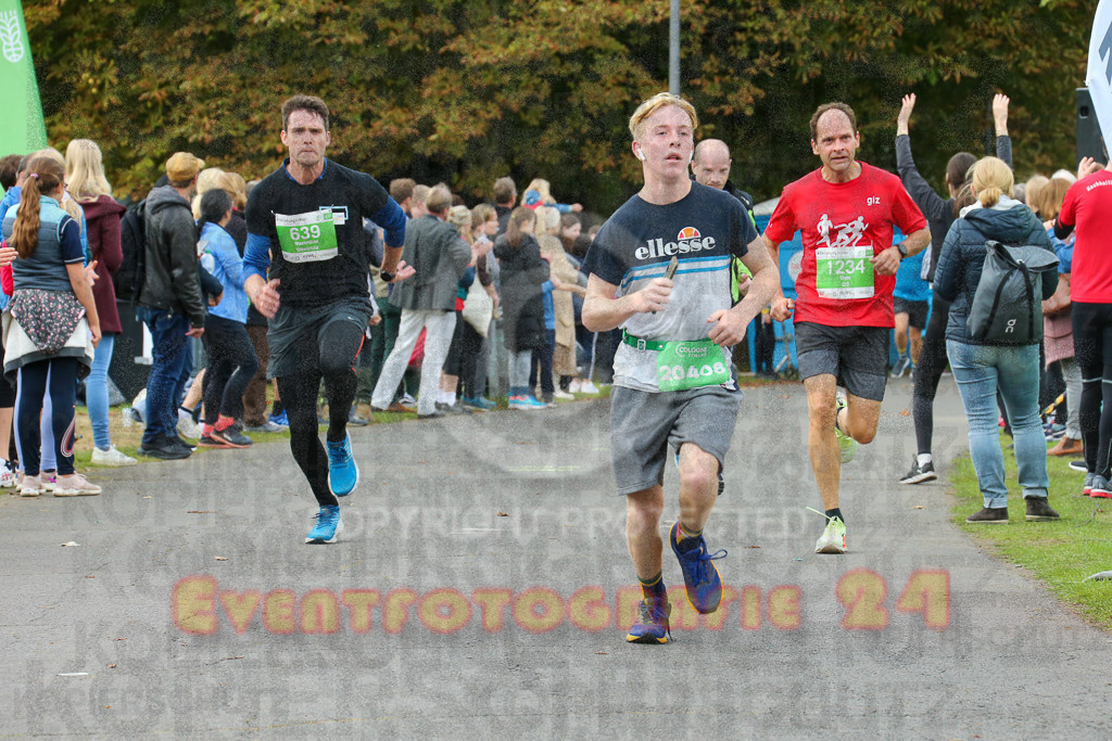 220925_1322_EX1_0630 | Sportfotografie im Rhein-Sieg Kreis, Köln, Bonn, NRW, Rheinland Pfalz, Hessen, etc. Unser Tätigkeitsfeld umfasst den Laufsport vom Volkslauf über den Marathon, Duathlon, Triathon bis zum Ultralauf wie Kölnpfad Ultra oder Schindertrail.