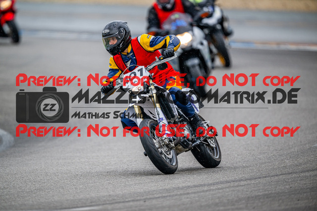 MaZZes_FotoMatrix_240702_6007705_2806 | INST