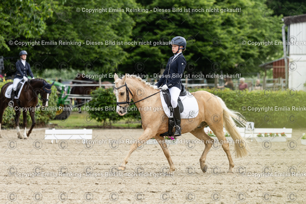 CL5A9654 | Emilia Reinking Fotografie - Realisiert mit Pictrs.com