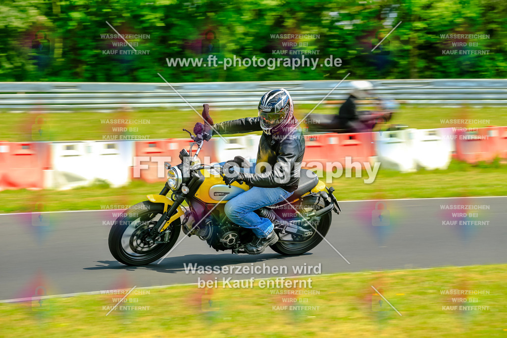 _NBG4854 | Hier findet Ihr Bilder von Touristenfahrten auf der Nürburgring Nordschleife oder von anderen Veranstaltungen die ich besucht habe. Viel Spass beim Durch Schauen 