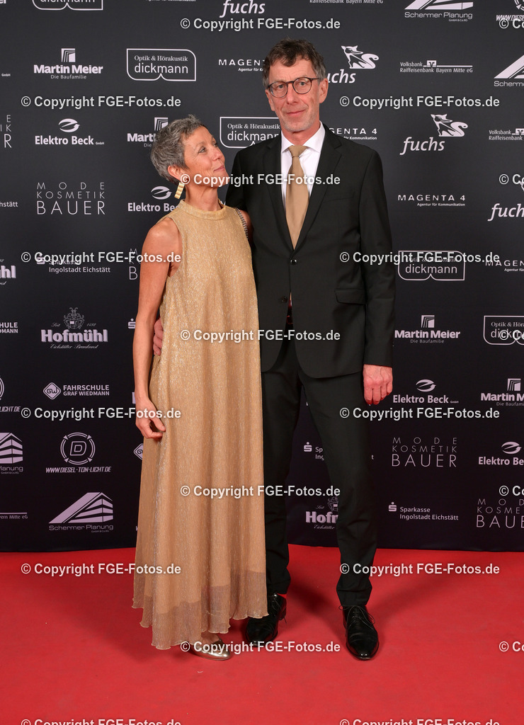 20250208-fge-hofball-0249 | Hofball der FGE am 08.02.2025 im Alten Stadttheater in Eichstätt. - Realisiert mit Pictrs.com