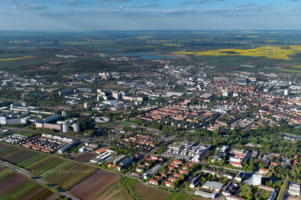 4026160 | ERFURT 06.05.2020 Stadtteil- Ansicht im nördlichen Stadtgebiet in Erfurt im Bundesland Thüringen, Deutschland. // District view in the northern urban area in Erfurt in the state Thuringia, Germany. Foto: Gerhard Launer