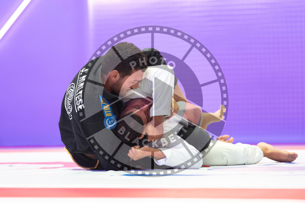 20231109PBB3489 | Fighters compete during the AJP World Professional Championship in the Mubadala Arena in Abu Dhabi, Arab United Emirates, on November 9, 2023.