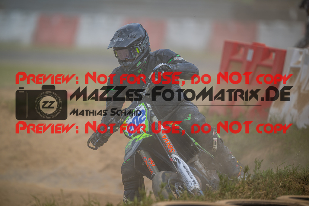 MaZZes_Fotomatrix_20250516_6007705_3042 | S4